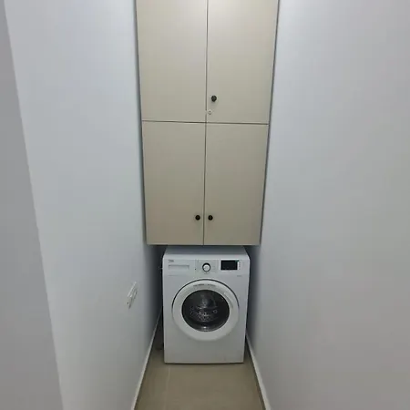 Modern Metrou Titan - Minis