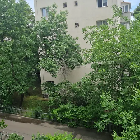 Modern Metrou Titan - Minis Apartament *