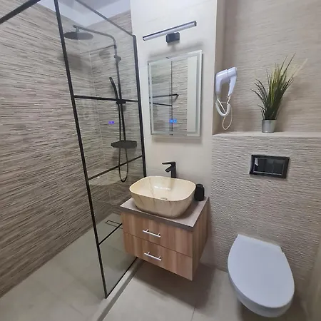 Modern Metrou Titan - Minis Apartamento Bucarest