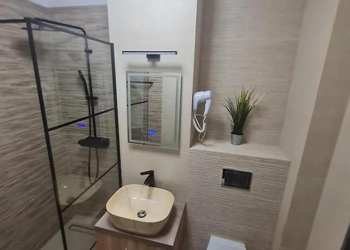 Modern Metrou Titan - Minis * Bukarest