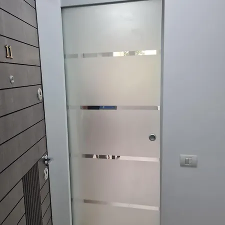 Modern Metrou Titan - Minis Bukarest